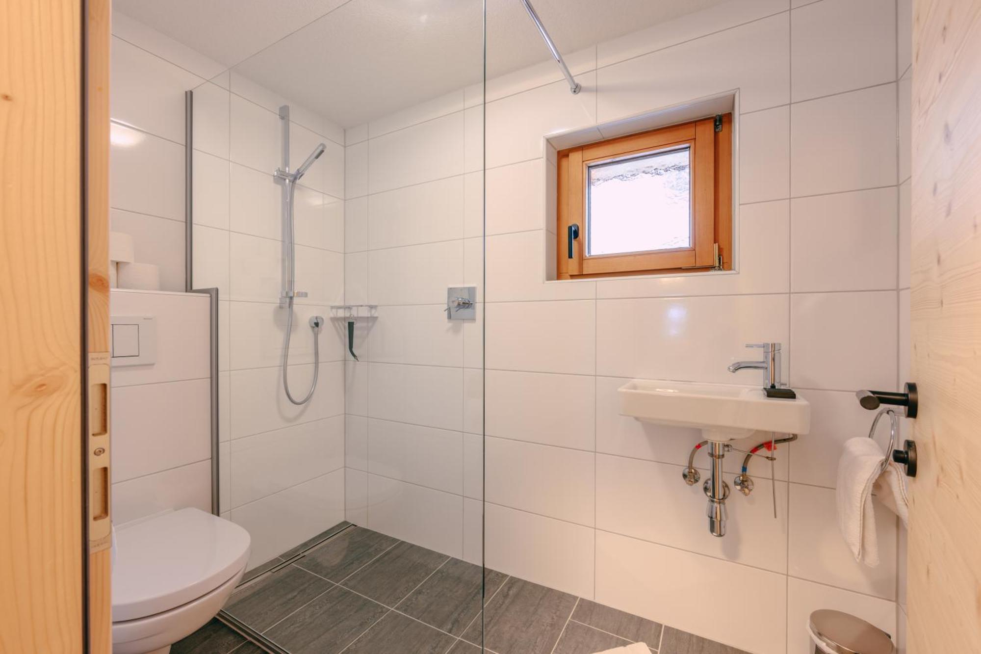 Haus Richard Falch - Inklusive Kostenloser Premium-Sommerkarte Санкт-Антон-ам-Арльберг Екстер'єр фото