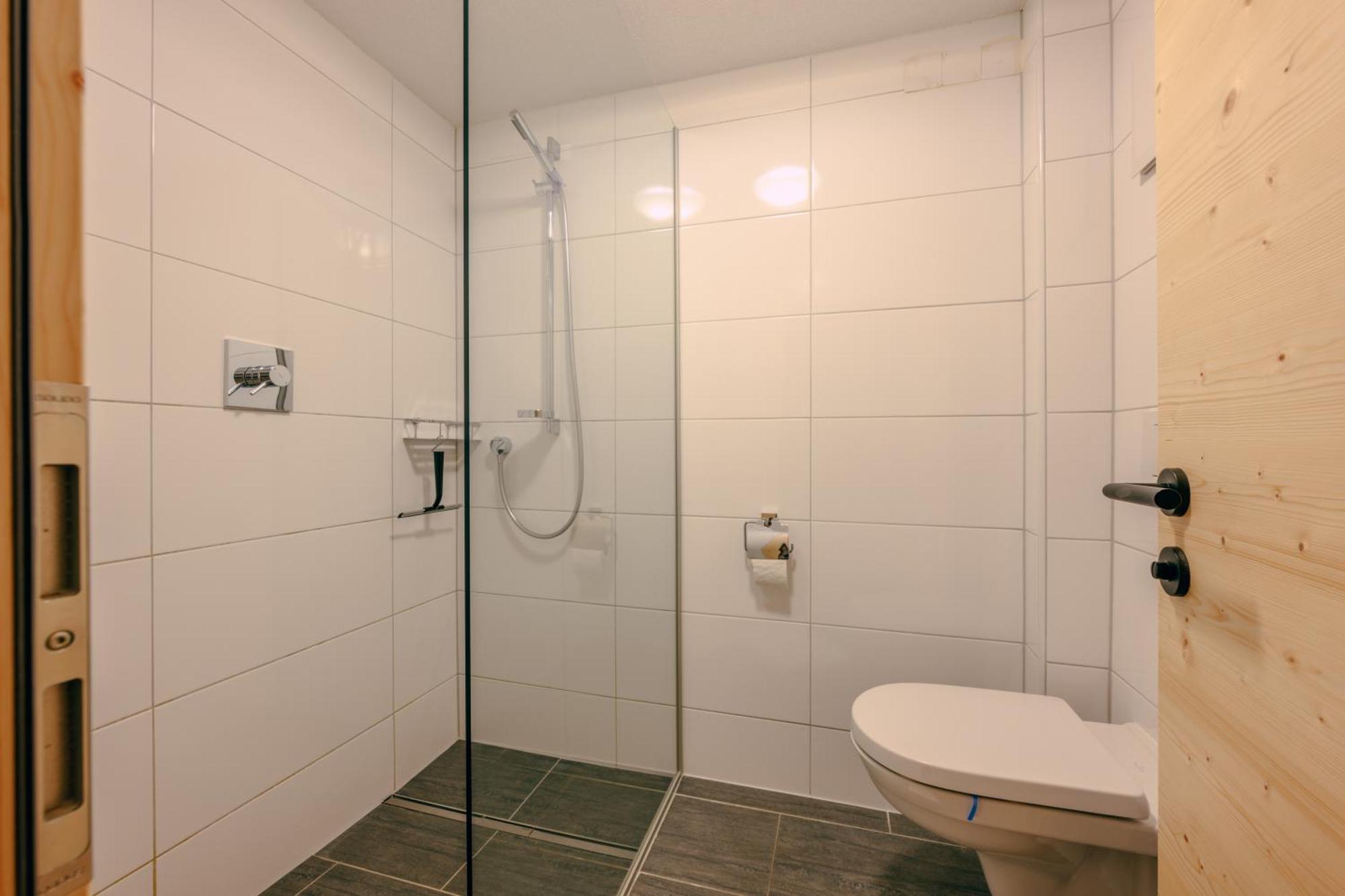 Haus Richard Falch - Inklusive Kostenloser Premium-Sommerkarte Санкт-Антон-ам-Арльберг Екстер'єр фото